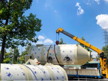 Hệ thống lắp đặt linh kiện quạt, đường ống và bồn lọc vi sinh PP (Polypropylene) 